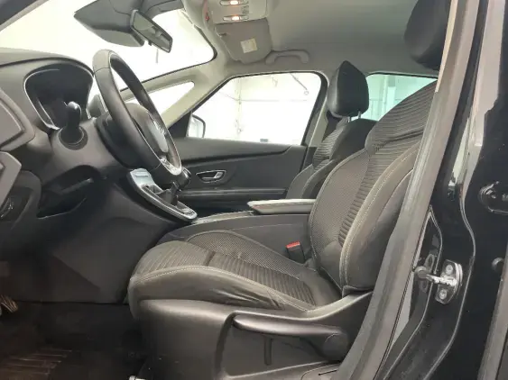 RENAULT GRAND SCENIC IV - voiture d'occasion - Photo 18