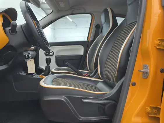 RENAULT TWINGO III - voiture d'occasion - Photo 18