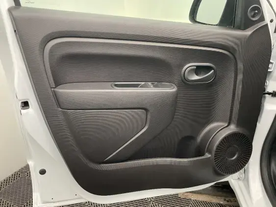 RENAULT TWINGO III - voiture d'occasion - Photo 19