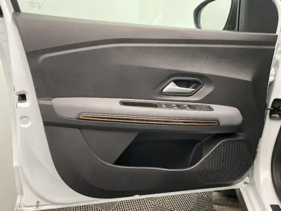 DACIA SANDERO III - voiture d'occasion - Photo 19