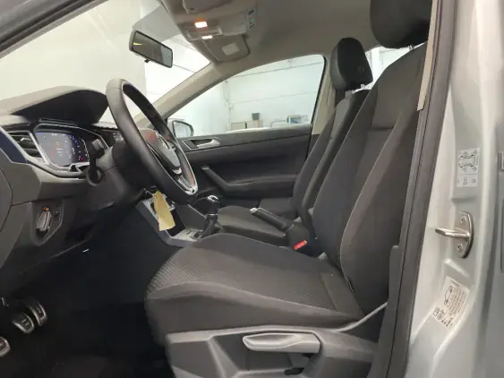 VOLKSWAGEN POLO VI - voiture d'occasion - Photo 18