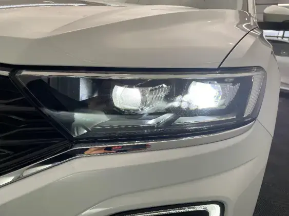 VOLKSWAGEN T-ROC - voiture d'occasion - Photo 22