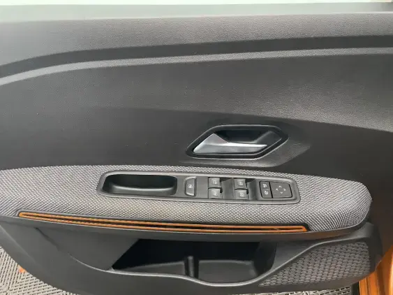 DACIA SANDERO III - voiture d'occasion - Photo 19