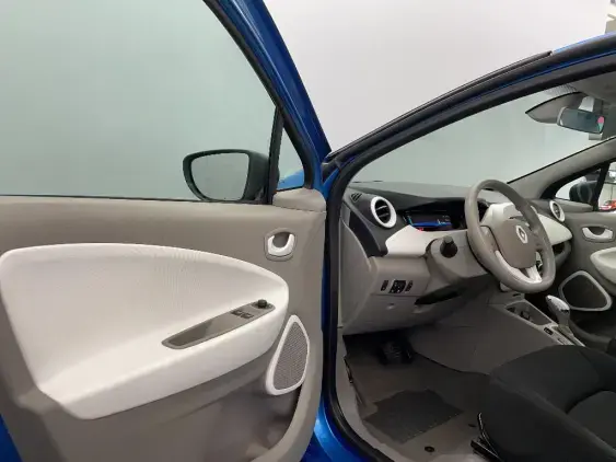 RENAULT ZOE - voiture d'occasion - Photo 15