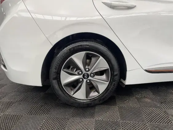 HYUNDAI IONIQ - voiture d'occasion - Photo 25