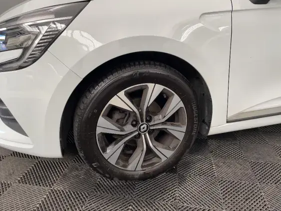 RENAULT CLIO V - voiture d'occasion - Photo 23