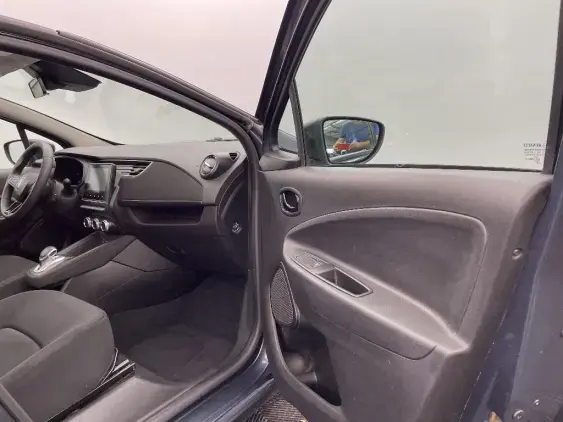 RENAULT ZOE - voiture d'occasion - Photo 19