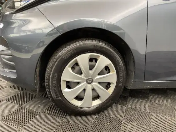 RENAULT ZOE - voiture d'occasion - Photo 22