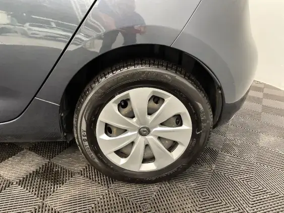 RENAULT ZOE - voiture d'occasion - Photo 23