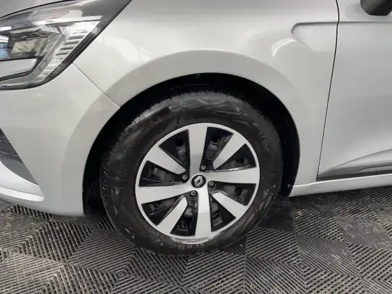 RENAULT CLIO V - voiture d'occasion - Photo 22