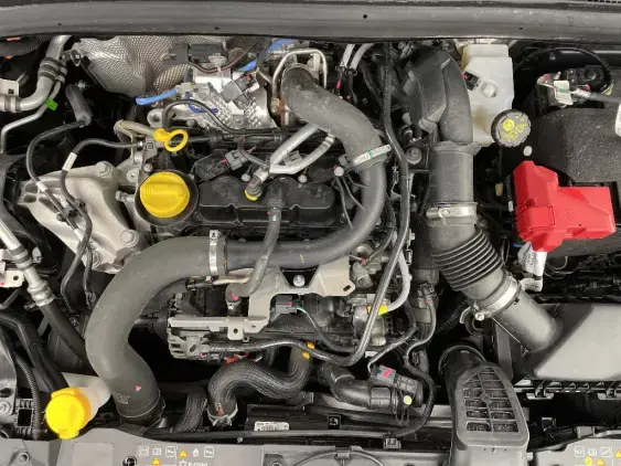 RENAULT CLIO V - voiture d'occasion - Photo 20