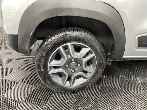 DACIA SPRING - voiture d'occasion - Photo 23