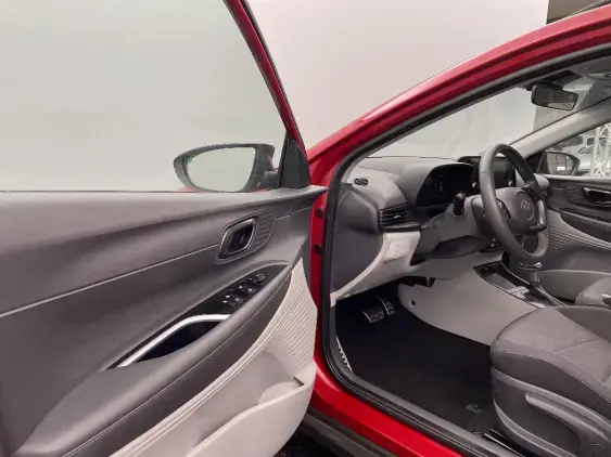 HYUNDAI BAYON - voiture d'occasion - Photo 19