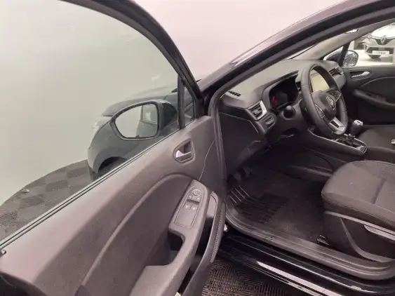 RENAULT CLIO V - voiture d'occasion - Photo 18