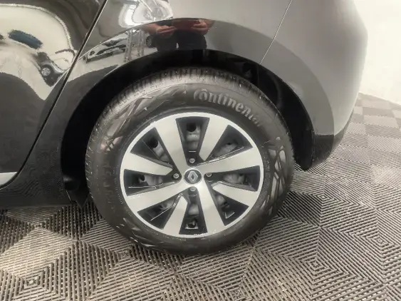 RENAULT CLIO V - voiture d'occasion - Photo 23