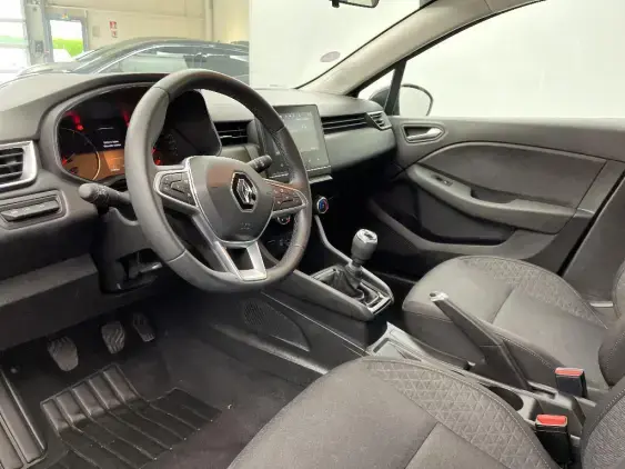 RENAULT CLIO V - voiture d'occasion - Photo 17