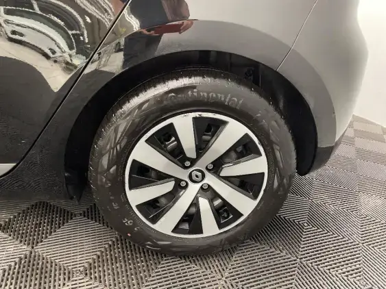 RENAULT CLIO V - voiture d'occasion - Photo 23