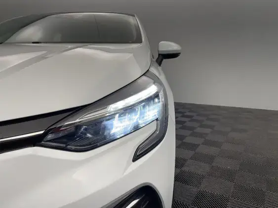 RENAULT CLIO V - voiture d'occasion - Photo 21