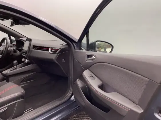 RENAULT CLIO V - voiture d'occasion - Photo 19