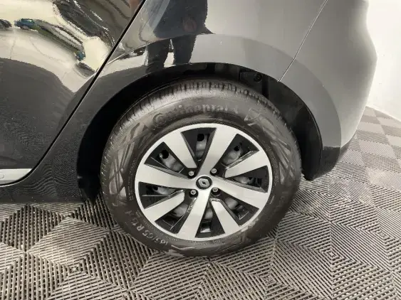 RENAULT CLIO V - voiture d'occasion - Photo 23