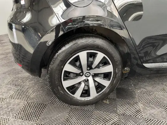 RENAULT CLIO V - voiture d'occasion - Photo 24