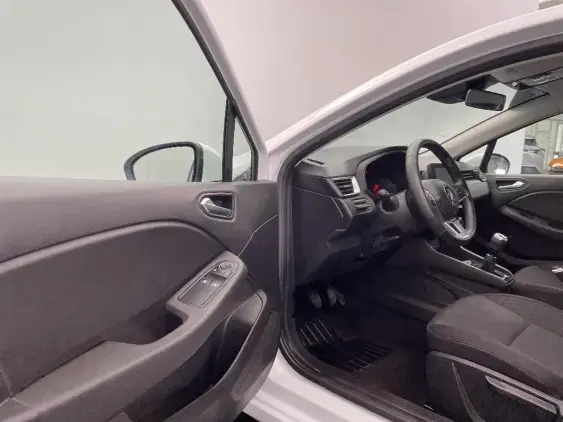 RENAULT CLIO V - voiture d'occasion - Photo 18