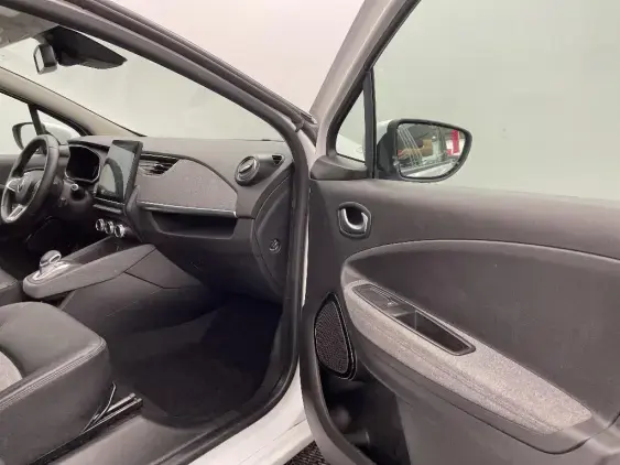 RENAULT ZOE - voiture d'occasion - Photo 16