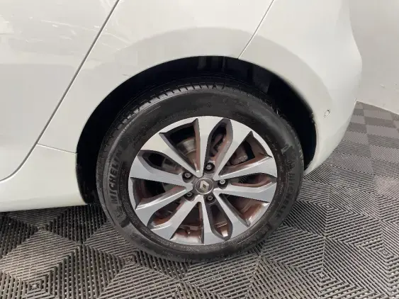 RENAULT ZOE - voiture d'occasion - Photo 19