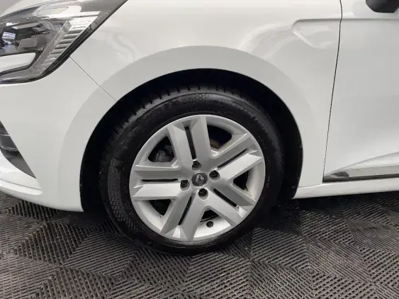 RENAULT CLIO V - voiture d'occasion - Photo 22