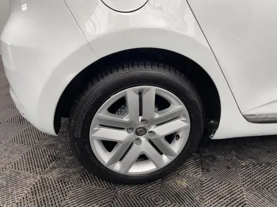 RENAULT CLIO V - voiture d'occasion - Photo 24