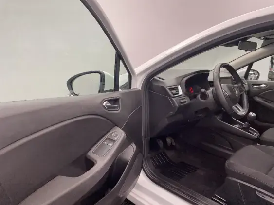 RENAULT CLIO V - voiture d'occasion - Photo 18