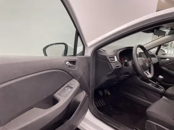 RENAULT CLIO V - voiture d'occasion - Photo 18