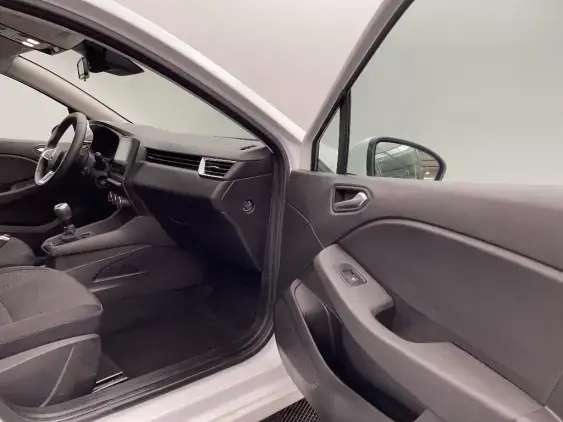 RENAULT CLIO V - voiture d'occasion - Photo 19