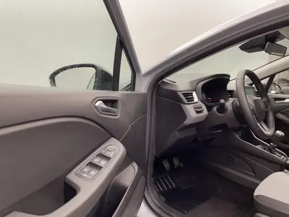 RENAULT CLIO V - voiture d'occasion - Photo 19