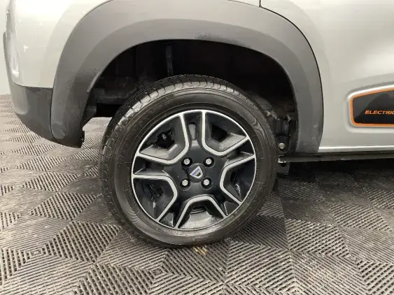 DACIA SPRING - voiture d'occasion - Photo 23