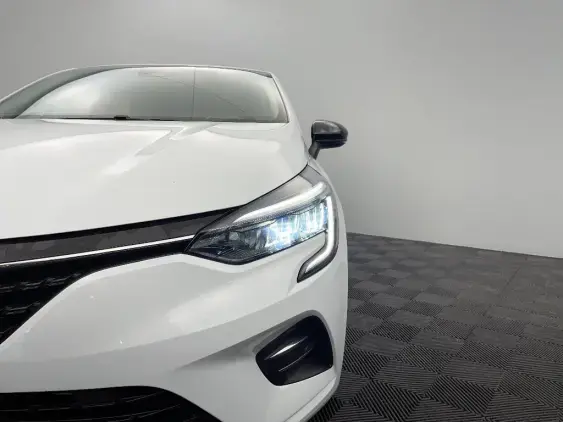 RENAULT CLIO V - voiture d'occasion - Photo 22