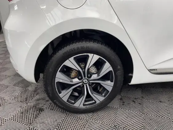 RENAULT CLIO V - voiture d'occasion - Photo 25