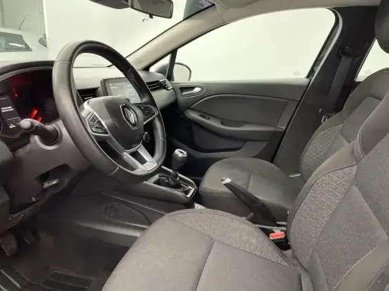 RENAULT CLIO V - voiture d'occasion - Photo 16