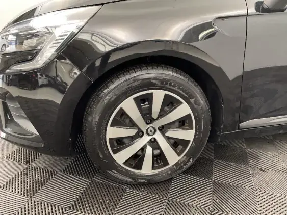 RENAULT CLIO V - voiture d'occasion - Photo 22