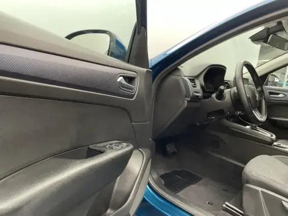 RENAULT ARKANA - voiture d'occasion - Photo 19