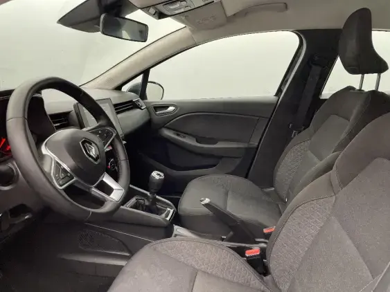 RENAULT CLIO V - voiture d'occasion - Photo 17