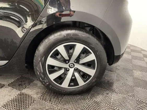 RENAULT CLIO V - voiture d'occasion - Photo 23