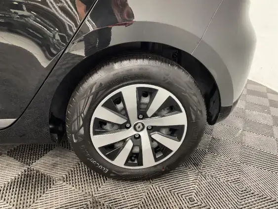 RENAULT CLIO V - voiture d'occasion - Photo 23