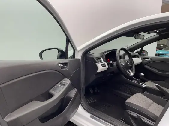 RENAULT CLIO V - voiture d'occasion - Photo 19