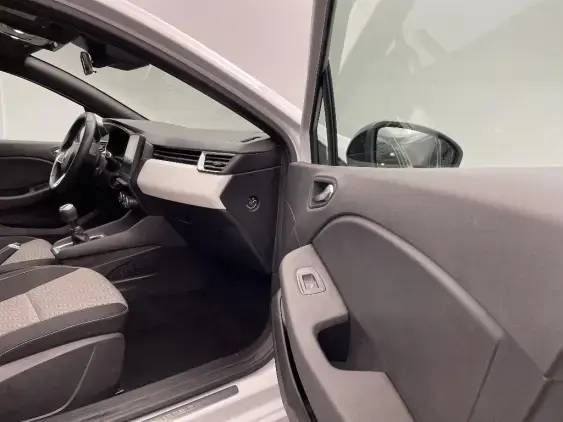 RENAULT CLIO V - voiture d'occasion - Photo 20