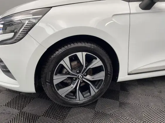 RENAULT CLIO V - voiture d'occasion - Photo 23