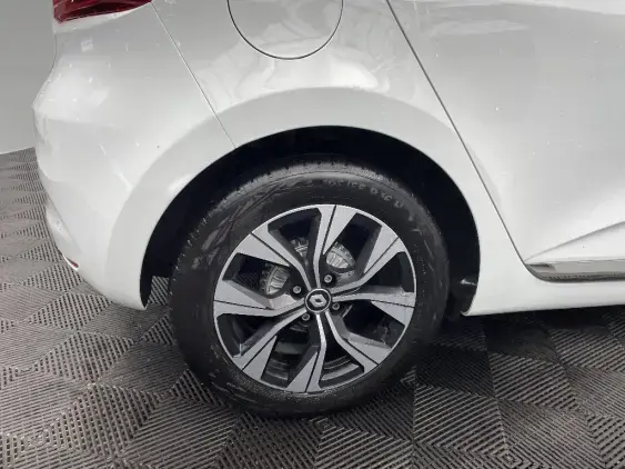 RENAULT CLIO V - voiture d'occasion - Photo 25