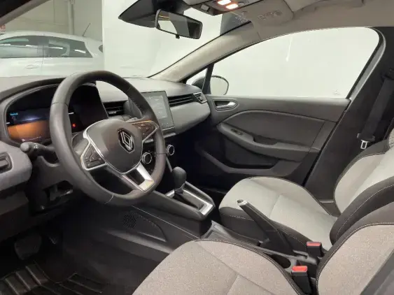 RENAULT CLIO V - voiture d'occasion - Photo 18