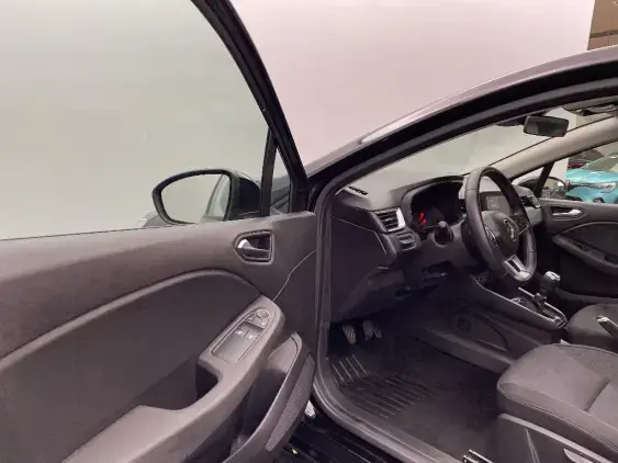 RENAULT CLIO V - voiture d'occasion - Photo 18