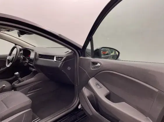 RENAULT CLIO V - voiture d'occasion - Photo 19